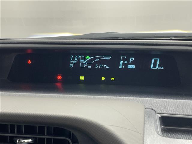 アクア G 純正ナビ バックカメラ 衝突軽減ブレーキ ETC シートヒーター 社外アルミホイール 純正フロアマット スマートキー ステアリングスイッチ プッシュスタート スマートキー オートライト 地デジフルセグ(7枚目)