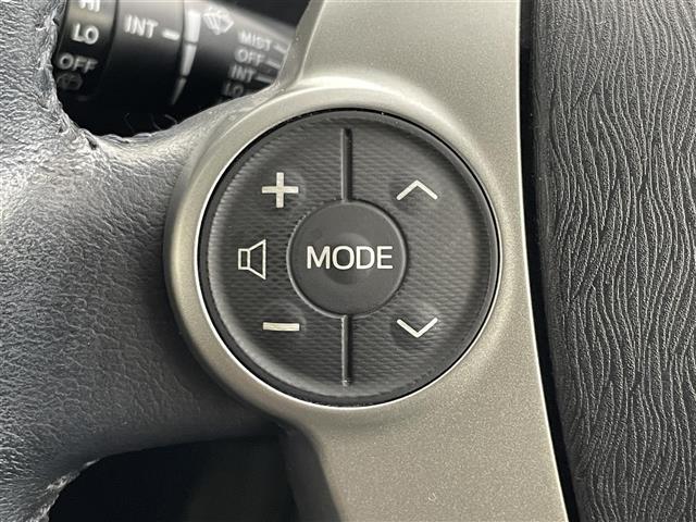 アクア G 純正ナビ バックカメラ 衝突軽減ブレーキ ETC シートヒーター 社外アルミホイール 純正フロアマット スマートキー ステアリングスイッチ プッシュスタート スマートキー オートライト 地デジフルセグ(9枚目)