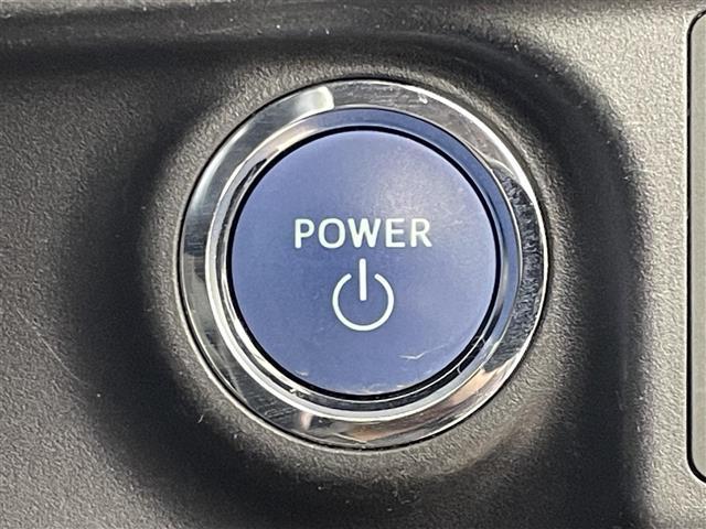 アクア G 純正ナビ バックカメラ 衝突軽減ブレーキ ETC シートヒーター 社外アルミホイール 純正フロアマット スマートキー ステアリングスイッチ プッシュスタート スマートキー オートライト 地デジフルセグ(13枚目)