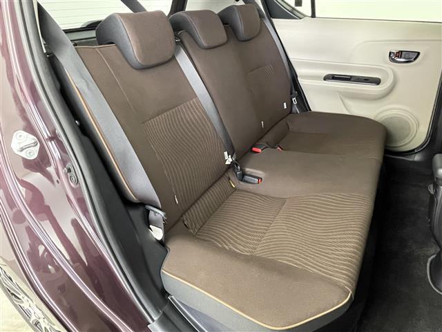 アクア G 純正ナビ バックカメラ 衝突軽減ブレーキ ETC シートヒーター 社外アルミホイール 純正フロアマット スマートキー ステアリングスイッチ プッシュスタート スマートキー オートライト 地デジフルセグ(18枚目)