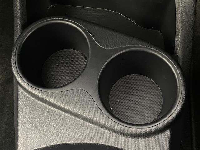 アクア G 純正ナビ バックカメラ 衝突軽減ブレーキ ETC シートヒーター 社外アルミホイール 純正フロアマット スマートキー ステアリングスイッチ プッシュスタート スマートキー オートライト 地デジフルセグ(25枚目)