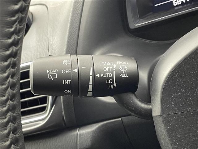 アクセラスポーツ １５ＸＤ　プロアクティブ　純正ナビ　３６０度ビューモニター　ＢＳＭ　ＨＵＤ　ビルトインＥＴＣ２．０　シティブレーキサポート　レーダークルーズ　メモリシート　シートヒーター　ステアリングヒーター　純正アルミホイール　オートライト（11枚目）