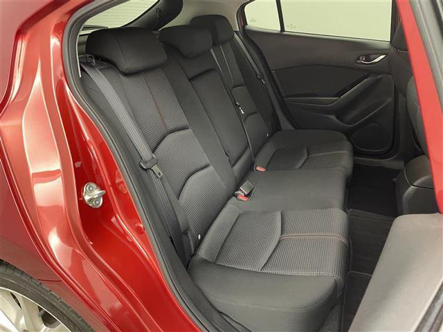 アクセラスポーツ １５ＸＤ　プロアクティブ　純正ナビ　３６０度ビューモニター　ＢＳＭ　ＨＵＤ　ビルトインＥＴＣ２．０　シティブレーキサポート　レーダークルーズ　メモリシート　シートヒーター　ステアリングヒーター　純正アルミホイール　オートライト（23枚目）