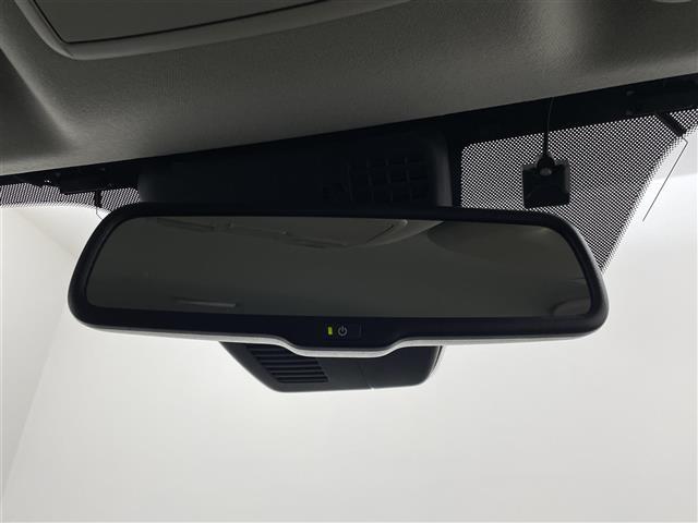 アクセラスポーツ １５ＸＤ　プロアクティブ　純正ナビ　３６０度ビューモニター　ＢＳＭ　ＨＵＤ　ビルトインＥＴＣ２．０　シティブレーキサポート　レーダークルーズ　メモリシート　シートヒーター　ステアリングヒーター　純正アルミホイール　オートライト（27枚目）