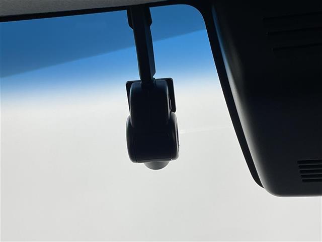 ムーヴ カスタム RS ハイパーリミテッドSAIII 純正9インチナビ パノラマモニター ETC ドライブレコーダー スマートアシスト3 シートヒーター HDMI ステアリングスイッチ 純正アルミホイール オートハイビーム LEDヘッドライト 地デジTV(6枚目)