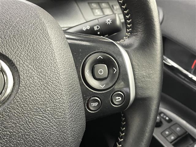 シエンタ ファンベースＧ　純正ナビ　パノラミックビューモニター　ビルトインＥＴＣ　ドライブレコーダー　セーフティセンス　両側パワースライドドア　ステアリングスイッチ　スマートキー　オートハイビーム　ＬＥＤヘッドライト　地デジ（11枚目）