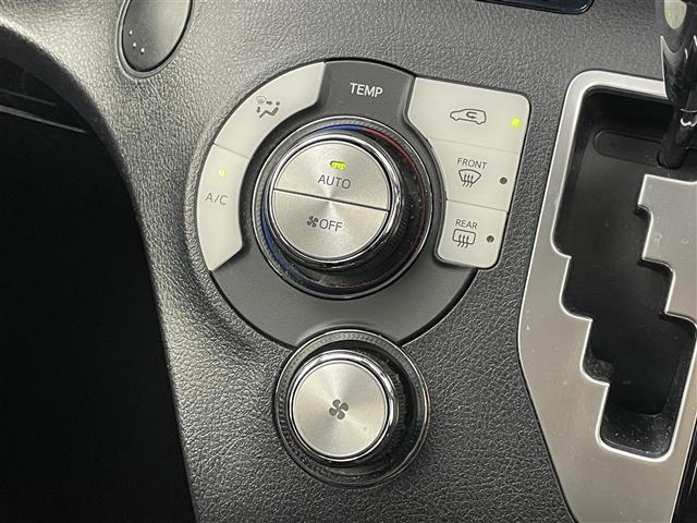 シエンタ ファンベースＧ　純正ナビ　パノラミックビューモニター　ビルトインＥＴＣ　ドライブレコーダー　セーフティセンス　両側パワースライドドア　ステアリングスイッチ　スマートキー　オートハイビーム　ＬＥＤヘッドライト　地デジ（24枚目）