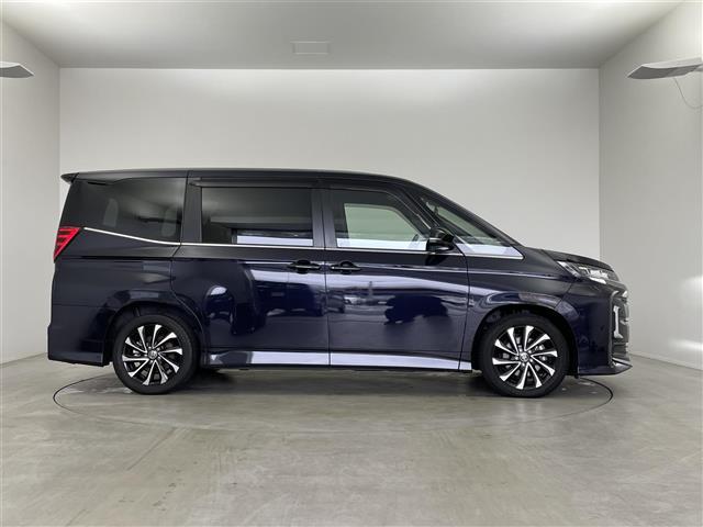 ノア Ｓ－Ｚ　純正１０．５インチディスプレイオーディオ　フリップダウンモニター　バックカメラ　ＢＳＭ　ＤＶＤ再生　三眼ＬＥＤ　セーフティセンス　ビルトインＥＴＣ２．０　前後ドラレコ　ＨＤＭＩ　シートヒーター　地デジ（40枚目）