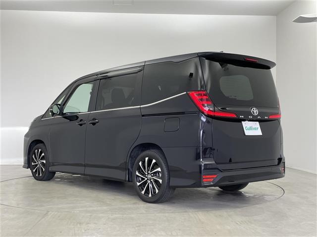 ノア Ｓ－Ｚ　純正１０．５インチディスプレイオーディオ　フリップダウンモニター　バックカメラ　ＢＳＭ　ＤＶＤ再生　三眼ＬＥＤ　セーフティセンス　ビルトインＥＴＣ２．０　前後ドラレコ　ＨＤＭＩ　シートヒーター　地デジ（43枚目）