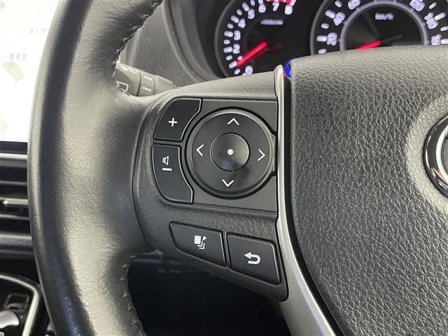 ノア Ｓｉ　ダブルバイビーＩＩ　純正１０インチナビ　バックカメラ　ビルトインＥＴＣ　前後ドライブレコーダー　セーフティセンス　クルーズコントロール　純正アルミホイール　スマートキー　オートハイビーム　ＬＥＤヘッドライト　地デジＴＶ（11枚目）