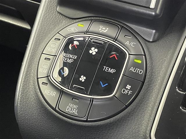 ヴォクシー ZS 純正10インチナビ フリップダウンモニター バックカメラ ビルトインETC 前後ドライブレコーダー セーフティセンス スマートキー 純正アルミホイール オートライト HIDライト 地デジフルセグ(28枚目)