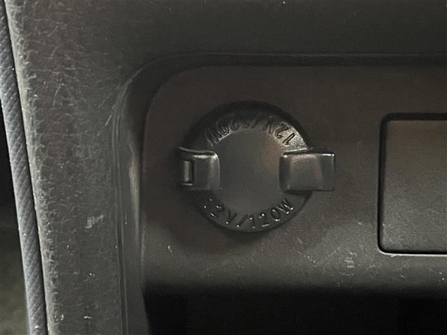 ヴォクシー ZS 純正10インチナビ フリップダウンモニター バックカメラ ビルトインETC 前後ドライブレコーダー セーフティセンス スマートキー 純正アルミホイール オートライト HIDライト 地デジフルセグ(29枚目)