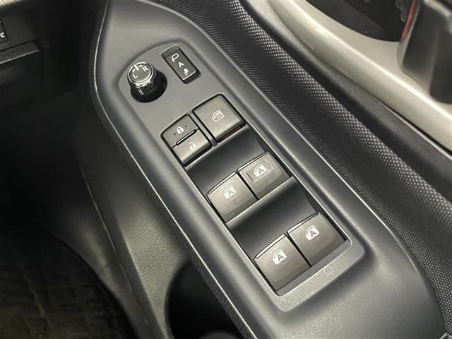 ヴォクシー ZS 純正10インチナビ フリップダウンモニター バックカメラ ビルトインETC 前後ドライブレコーダー セーフティセンス スマートキー 純正アルミホイール オートライト HIDライト 地デジフルセグ(31枚目)