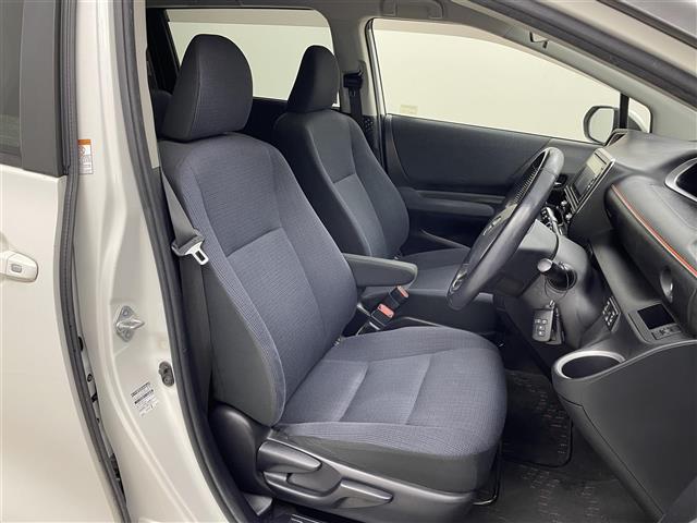 シエンタ G ALPINEナビ バックカメラ ビルトインETC 両側パワースライドドア ステアリングスイッチ ヘッドライトレベライザー スマートキー プッシュスタート オートライト LEDヘッドライト 地デジTV(17枚目)