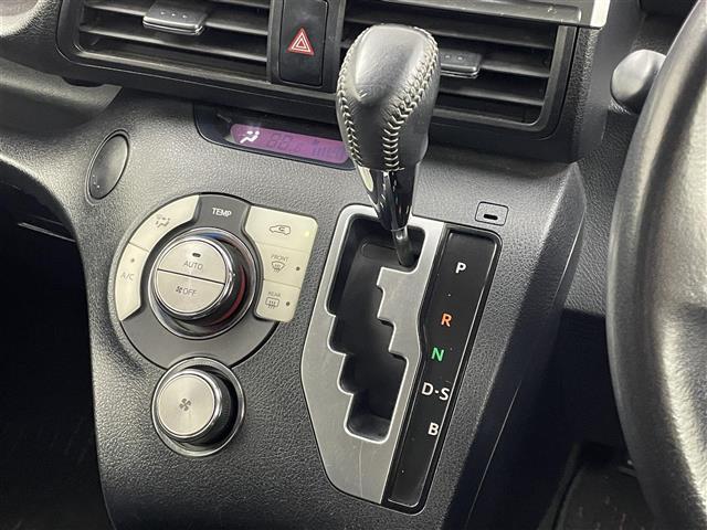 シエンタ G ALPINEナビ バックカメラ ビルトインETC 両側パワースライドドア ステアリングスイッチ ヘッドライトレベライザー スマートキー プッシュスタート オートライト LEDヘッドライト 地デジTV(25枚目)