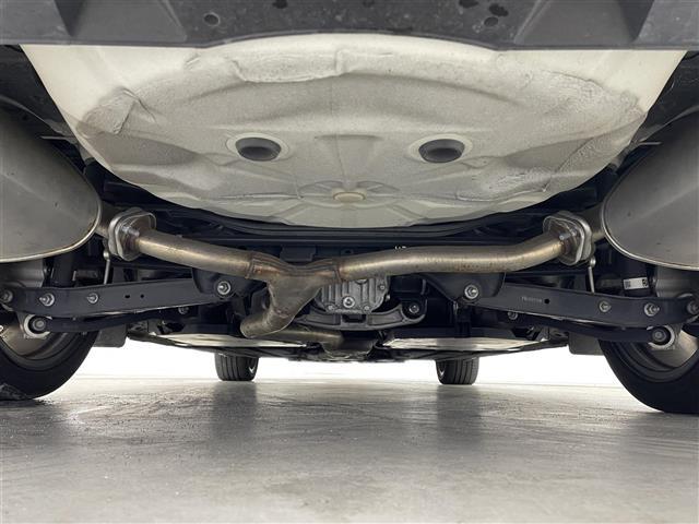 レヴォーグ ＧＴ－Ｈ　ＥＸ　アイサイト　純正１１．６インチナビ　バックカメラ　サイドカメラ　ＢＳＭ　ビルトインＥＴＣ　ドライブレコーダー　レーダークルーズコントロール　デジタルインナーミラー　シートヒーター　メモリシート　ＬＥＤ（35枚目）