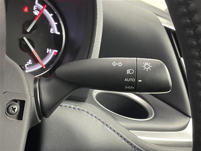 ヴォクシー S-Z 純正10.5インチナビ パノラミックビューモニター BSM DVD再生 ユニバーサルステップ ビルトインETC2.0 セーフティセンス レーダークルーズコントロール シートヒーター LEDライト TV(14枚目)