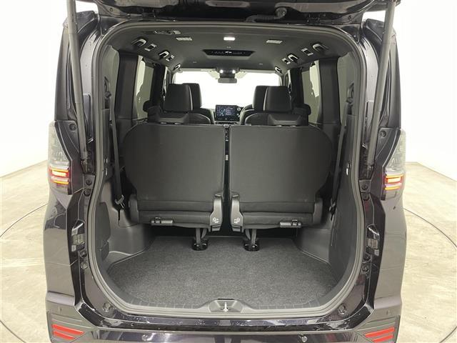 ヴォクシー S-Z 純正10.5インチナビ パノラミックビューモニター BSM DVD再生 ユニバーサルステップ ビルトインETC2.0 セーフティセンス レーダークルーズコントロール シートヒーター LEDライト TV(23枚目)