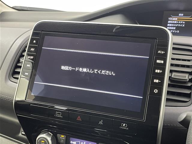 セレナ ｅ－パワー　ハイウェイスターＶ　プロパイロット　純正１０インチナビ　フリップダウンモニター　アラウンドビューモニター　ＢＳＩ　ビルトインＥＴＣ　ドライブレコーダー　レーダークルーズ　インテリジェントルームミラー　ＨＤＭＩ　ＬＥＤ（5枚目）