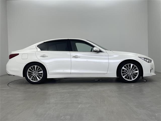 スカイライン GT タイプP ワンオーナー レザーシート 純正メモリナビ インテリジェントアラウンドビューモニター 前席パワーシート D席メモリ付きパワーシート 前席シートヒーター サンルーフ ドライブモードセレクト(37枚目)