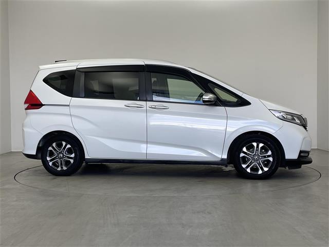 フリード クロスター・ホンダセンシング 純正メモリナビ バックカメラ 両側電動スライドドア 前後ドライブレコーダー レーダークルーズコントロール ビルトインETC シートヒーター ハーフレザーシート アイドリングストップ 純正15インチAW(41枚目)