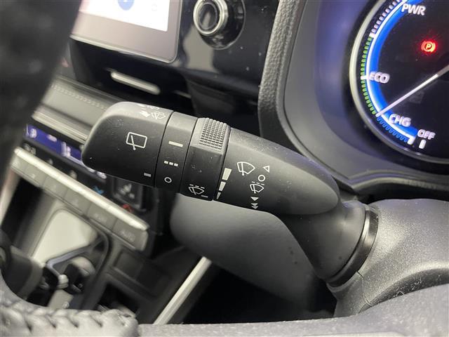 ノア ハイブリッドＳ－Ｚ　快適利便パッケージＨｉｇｈ　ユニバーサルステップ　フリップダウンモニター　純正１０．５型ディスプレイオーディオ　両側電動スライドドア　パワーバックドア　ドライブレコーダー　シートヒーター　ＥＴＣ２．０（11枚目）