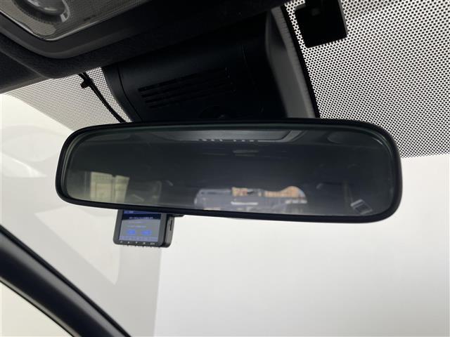 ヴォクシー ZS 煌II モデリスタエアロ 純正10インチナビ バックカメラ ビルトインETC ドライブレコーダー トヨタセーフティセンス クルーズコントロール 社外アルミホイール オートハイビーム LEDライト 地デジTV(23枚目)