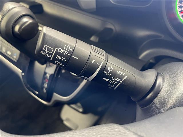 N-BOX G SSパッケージ 純正ナビ バックカメラ ETC シティブレーキアクティブシステム 両側パワースライドドア 純正アルミホイール ヘッドライトレベライザー プッシュスタート スマートキー LEDヘッドライト 地デジTV(9枚目)