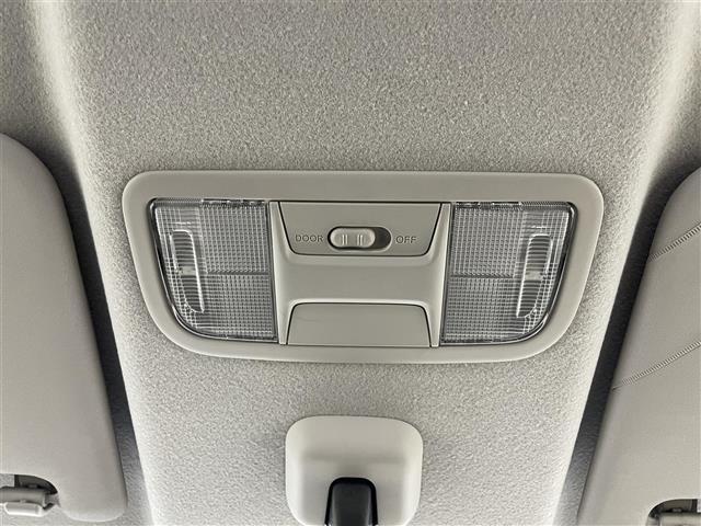 N-BOX G SSパッケージ 純正ナビ バックカメラ ETC シティブレーキアクティブシステム 両側パワースライドドア 純正アルミホイール ヘッドライトレベライザー プッシュスタート スマートキー LEDヘッドライト 地デジTV(25枚目)