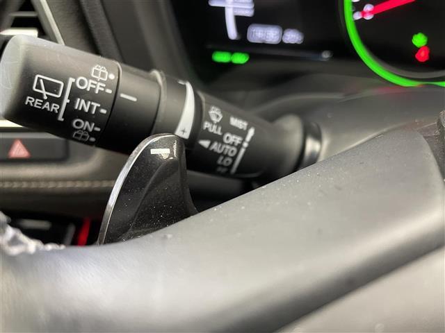 ヴェゼル ハイブリッドRS・ホンダセンシング 純正9インチナビ バックカメラ ビルトインETC ドライブレコーダー ホンダセンシング アダプティブクルーズコントロール シートヒーター 純正アルミホイール オートライト LEDヘッドライト 地デジ(9枚目)