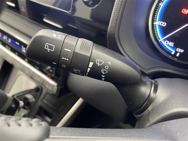 ヴォクシー ハイブリッドS-Z 純正10.5インチディスプレイオーディオ フリップダウンモニター バックカメラ ビルトインETC2.0 ドライブレコーダー セーフティセン レーダークルーズ シートヒーター AC100V LED TV(10枚目)