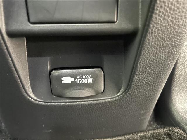 ヴォクシー ハイブリッドS-Z 純正10.5インチディスプレイオーディオ フリップダウンモニター バックカメラ ビルトインETC2.0 ドライブレコーダー セーフティセン レーダークルーズ シートヒーター AC100V LED TV(21枚目)