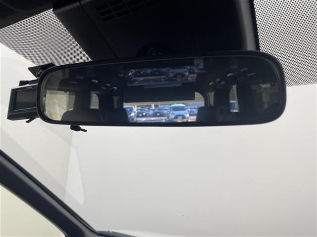 ヴォクシー ハイブリッドS-Z 純正10.5インチディスプレイオーディオ フリップダウンモニター バックカメラ ビルトインETC2.0 ドライブレコーダー セーフティセン レーダークルーズ シートヒーター AC100V LED TV(22枚目)