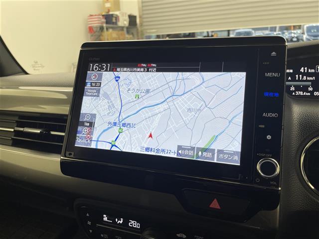 N-BOXカスタム Lターボ スタイル+ブラック 純正8インチナビ バックカメラ ビルトインETC 前後ドライブレコーダー ホンダセンシング アダプティブクルーズコントロール シートヒーター純正アルミホイール オートライト LEDライト 地デジTV(5枚目)