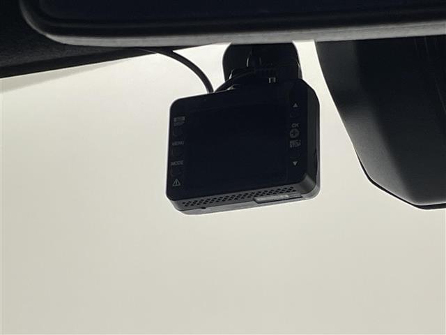 N-VAN+スタイル ファン ホンダセンシング 社外ナビ バックカメラ ETC ドライブレコーダー アダプティブクルーズコントロール ステアリングスイッチ プッシュスタート スマートキー オートライト LEDヘッドライト 地デジ(6枚目)