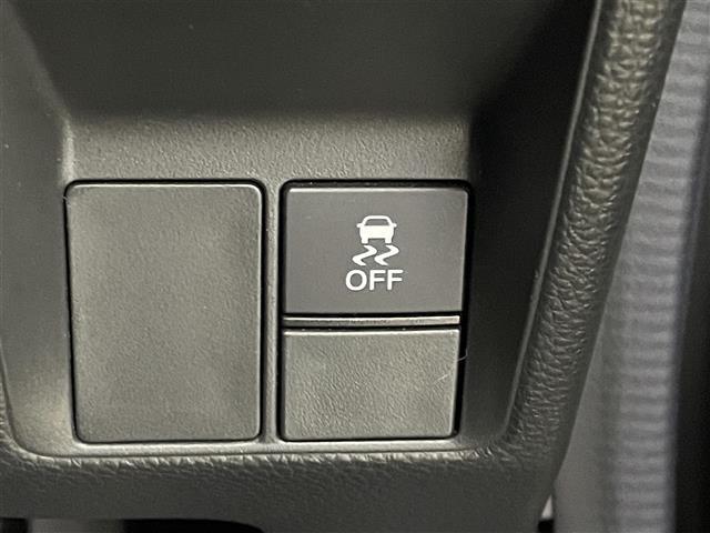 N-VAN+スタイル ファン ホンダセンシング 社外ナビ バックカメラ ETC ドライブレコーダー アダプティブクルーズコントロール ステアリングスイッチ プッシュスタート スマートキー オートライト LEDヘッドライト 地デジ(17枚目)