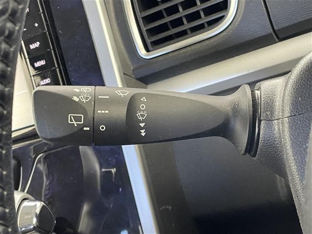 タント カスタムRS トップエディションSAIII 社外ナビ バックカメラ ETC スマートアシスト3 シートヒーター ステアリングスイッチ 両側パワースライドドア 純正アルミホイール プッシュスタート オートハイビーム LEDヘッドライト 地デジTV(7枚目)