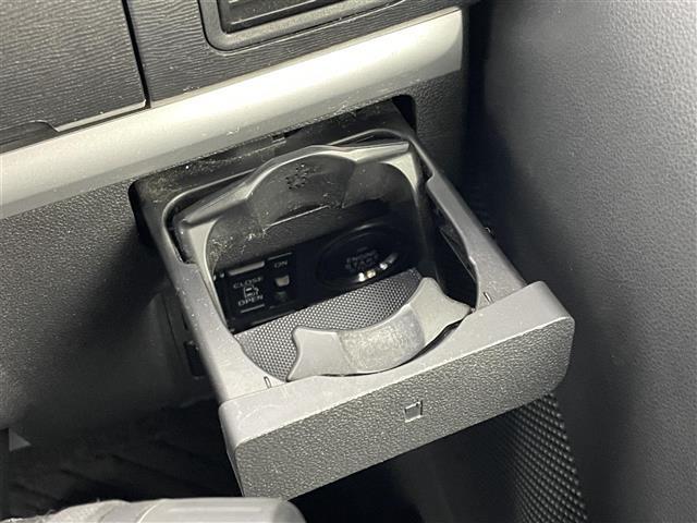 タント カスタムRS トップエディションSAIII 社外ナビ バックカメラ ETC スマートアシスト3 シートヒーター ステアリングスイッチ 両側パワースライドドア 純正アルミホイール プッシュスタート オートハイビーム LEDヘッドライト 地デジTV(29枚目)