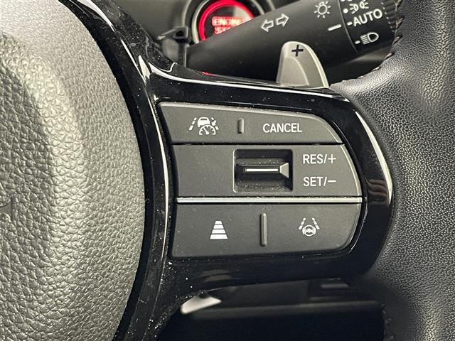 N-BOXカスタム ターボ ホンダセンシング 社外ディスプレイオーディオ バックカメラ アダプティブクルーズコントロール シートヒーター 純正アルミホイール プッシュスタート スマートキー オートライト LEDヘッドライト(11枚目)