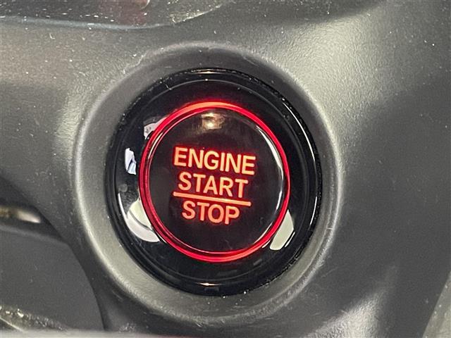 N-BOXカスタム ターボ ホンダセンシング 社外ディスプレイオーディオ バックカメラ アダプティブクルーズコントロール シートヒーター 純正アルミホイール プッシュスタート スマートキー オートライト LEDヘッドライト(15枚目)