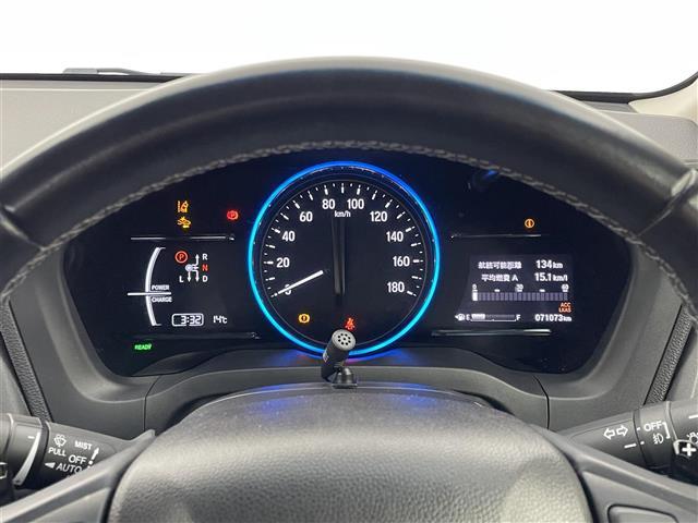 ヴェゼル ハイブリッドＺ・ホンダセンシング　社外８インチナビ　バックカメラ　ビルトインＥＴＣ　ドライブレコーダー　ホンダセンシング　アダプティブクルーズコントロール　シートヒーター　メモリシート　ＨＤＭＩ　純正アルミ　オートライト　ＬＥＤ　ＴＶ（9枚目）