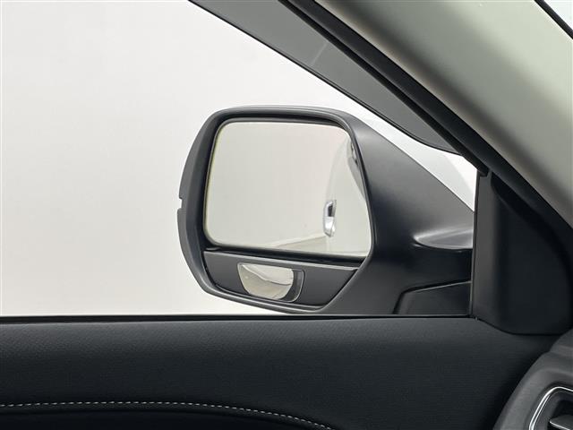 ヴェゼル ハイブリッドＺ・ホンダセンシング　社外８インチナビ　バックカメラ　ビルトインＥＴＣ　ドライブレコーダー　ホンダセンシング　アダプティブクルーズコントロール　シートヒーター　メモリシート　ＨＤＭＩ　純正アルミ　オートライト　ＬＥＤ　ＴＶ（30枚目）