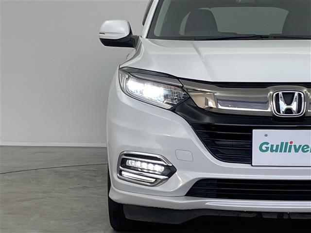 ヴェゼル ハイブリッドＺ・ホンダセンシング　社外８インチナビ　バックカメラ　ビルトインＥＴＣ　ドライブレコーダー　ホンダセンシング　アダプティブクルーズコントロール　シートヒーター　メモリシート　ＨＤＭＩ　純正アルミ　オートライト　ＬＥＤ　ＴＶ（32枚目）