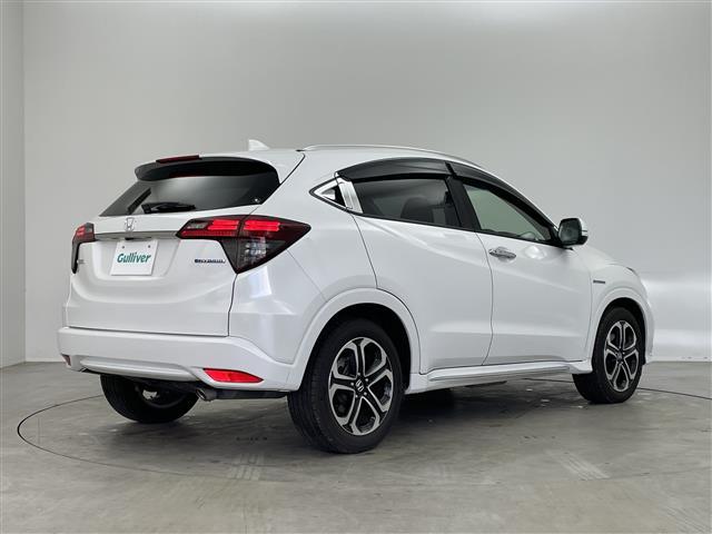 ヴェゼル ハイブリッドＺ・ホンダセンシング　社外８インチナビ　バックカメラ　ビルトインＥＴＣ　ドライブレコーダー　ホンダセンシング　アダプティブクルーズコントロール　シートヒーター　メモリシート　ＨＤＭＩ　純正アルミ　オートライト　ＬＥＤ　ＴＶ（42枚目）