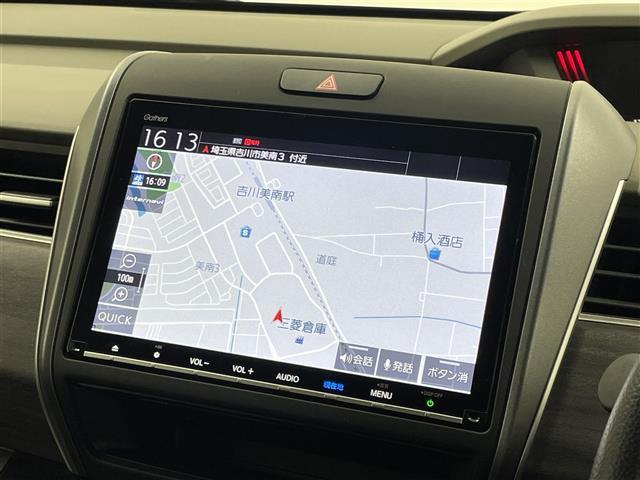 フリードハイブリッド ハイブリッド・EX 純正9インチナビ バックカメラ ビルトインETC ドライブレコーダー ホンダセンシング アダプティブクルーズコントロール シートヒーター HDMI 純正アルミホイール オートライト LEDヘッドライト(4枚目)