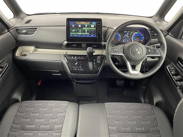 デリカミニ T プレミアム 届出済未使用車 マイパイロット 純正9インチディスプレイオーディオ マルチアラウンドモニター レーダークルーズ デジタルルームーミラー シートヒーター ステアリングヒーター オートハイビーム LED(2枚目)