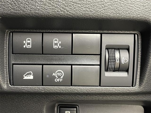 デリカミニ T プレミアム 届出済未使用車 マイパイロット 純正9インチディスプレイオーディオ マルチアラウンドモニター レーダークルーズ デジタルルームーミラー シートヒーター ステアリングヒーター オートハイビーム LED(14枚目)