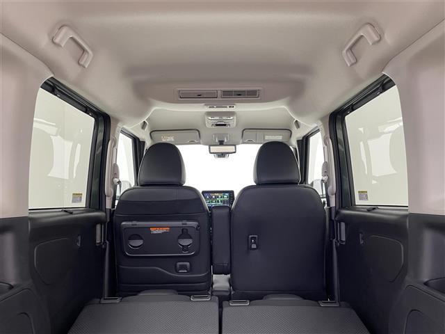 デリカミニ T プレミアム 届出済未使用車 マイパイロット 純正9インチディスプレイオーディオ マルチアラウンドモニター レーダークルーズ デジタルルームーミラー シートヒーター ステアリングヒーター オートハイビーム LED(20枚目)