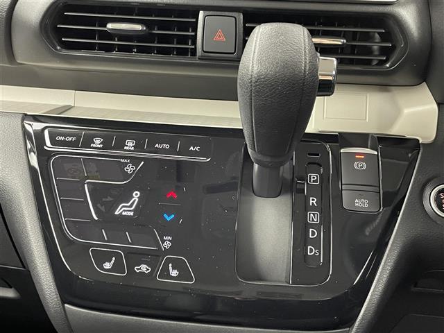 デリカミニ T プレミアム 届出済未使用車 マイパイロット 純正9インチディスプレイオーディオ マルチアラウンドモニター レーダークルーズ デジタルルームーミラー シートヒーター ステアリングヒーター オートハイビーム LED(22枚目)