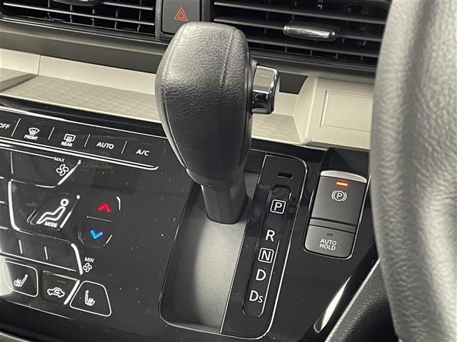 デリカミニ T プレミアム 届出済未使用車 マイパイロット 純正9インチディスプレイオーディオ マルチアラウンドモニター レーダークルーズ デジタルルームーミラー シートヒーター ステアリングヒーター オートハイビーム LED(23枚目)